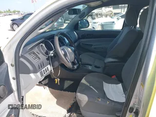 2013 Toyota Tacoma with VIN 5TFTX4CN3DX027696, listed as a IAAI auction lot 42863093 with 261,096 mi miles and . Bid and sale history available at DreamBid. Image 5.