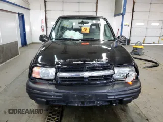 2002 Chevrolet Tracker with VIN 2CNBJ18CX26906088, listed as a Copart auction lot 79519944 with 111,342 mi miles and Salvage title. Bid and sale history available at DreamBid. Image 5.