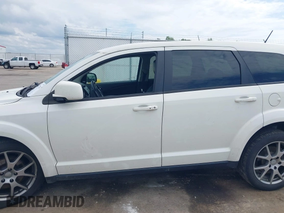 2015 Dodge Journey R/T z VIN 3C4PDDEG2FT680625, wystawiony jako IAAI lot #42177431 z przebiegiem 202 971 mil mil oraz . Historia ofert i sprzedaży dostępna na DreamBid. Obrazek 15.