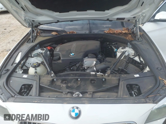 2016 BMW 5 Series 528i with VIN WBA5A5C54GG352746, listed as a IAAI auction lot 41706237 with 93,545 mi miles. Bid and sale history available at carsss.com. Image 10.