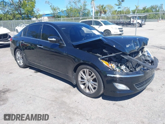 2013 Hyundai Genesis 3.8L with VIN KMHGC4DD7DU256396, listed as a IAAI auction lot 41839540 with 90,105 mi miles. Bid and sale history available at carsss.com. Image 1.