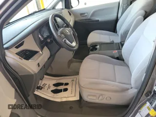 2020 Toyota Sienna LE with VIN 5TDJZ3DC2LS251216, listed as a IAAI auction lot 42613559 with 36,699 mi miles and . Bid and sale history available at DreamBid. Image 18.