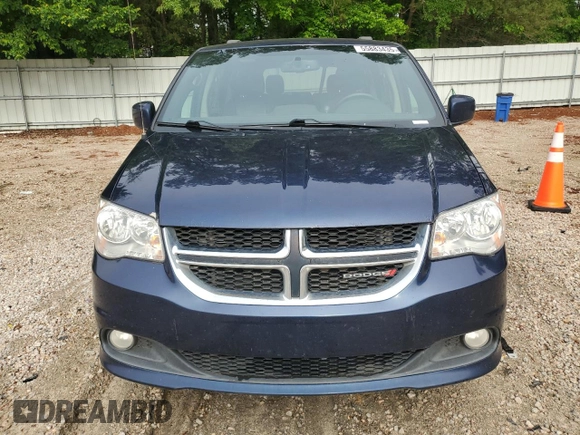 2017 Dodge Grand Caravan SXT with VIN 2C4RDGCG9HR766016, listed as a Copart auction lot 55883435 with 165,371 mi miles and Clean Title. Bid and sale history available at DreamBid. Image 5.