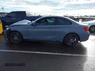 2018 BMW 2 Series M240i with VIN WBA2J5C5XJVB28132, listed as a IAAI auction lot 38936618 with 32,014 mi miles and . Bid and sale history available at DreamBid. Image 14.