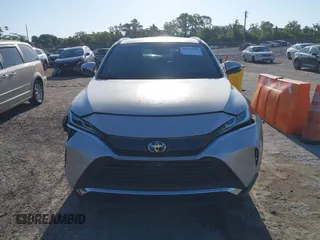 2021 Toyota Venza LE with VIN JTEAAAAH6MJ027243, listed as a IAAI auction lot 42054229 with 18,996 mi miles and . Bid and sale history available at DreamBid. Image 12.