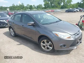 2013 Ford Focus SE с VIN 1FADP3F23DL242475, выставлен на аукционе IAAI как лот 42549898 с пробегом 155 646 миль миль и . История ставок и продаж доступна на DreamBid. Изображение 1.