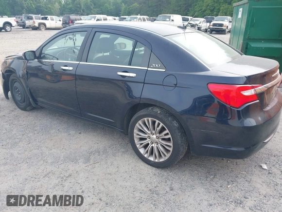 2012 Chrysler 200 Limited with VIN 1C3CCBCB3CN307591, listed as a IAAI auction lot 41970488 with 187,246 mi miles. Bid and sale history available at carsss.com. Image 3.