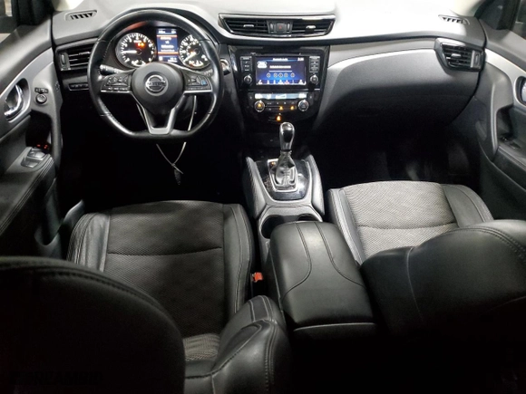 2020 Nissan Rogue Sport SV with VIN JN1BJ1CW4LW373980, listed as a Copart auction lot 50987735 with 38,544 mi miles and Salvage Title. Bid and sale history available at carsss.com. Image 8.