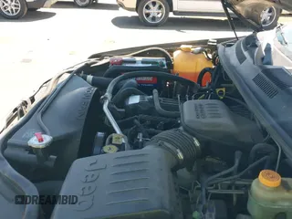 2002 Jeep Grand Cherokee с VIN 1J4GX38S82C170992, выставлен на аукционе IAAI как лот 42935032 с пробегом 155 869 миль миль и . История ставок и продаж доступна на DreamBid. Изображение 12.