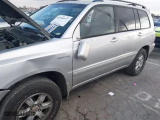 2002 Toyota Highlander with VIN JTEHF21A120081254, listed as a IAAI auction lot 41549077 with 162,115 mi miles. Bid and sale history available at carsss.com. Image 6.