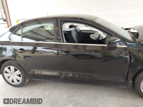 2017 Volkswagen Jetta S с VIN 3VW2B7AJ1HM401145, выставлен на аукционе IAAI как лот 42421819 с пробегом 62 607 миль миль и . История ставок и продаж доступна на DreamBid. Изображение 13.