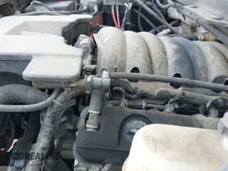 2015 Chevrolet Silverado 1500 LT with VIN 3GCUKREC6FG225689, listed as a IAAI auction lot 42395239 with 179,974 mi miles and . Bid and sale history available at DreamBid. Image 21.