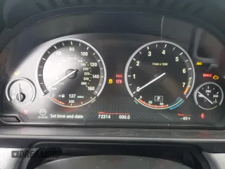 2013 BMW 5 Series 550i with VIN WBAFR9C5XDD226635, listed as a Copart auction lot 43768455 with 72,317 mi miles and Salvage Title. Bid and sale history available at DreamBid. Image 9.