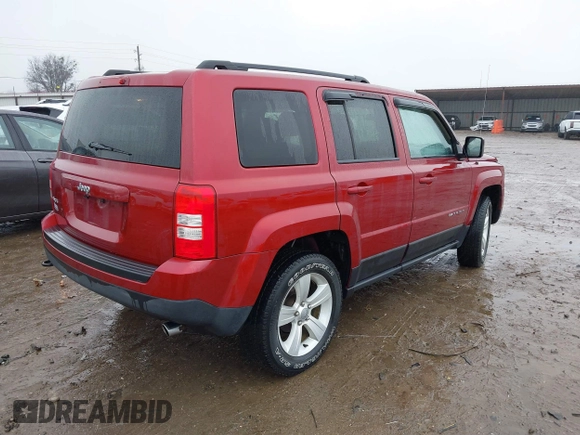 2015 Jeep Patriot Sport with VIN 1C4NJRBB0FD426312, listed as a IAAI auction lot 41435886 with 49,650 mi miles and . Bid and sale history available at carsss.com. Image 4.