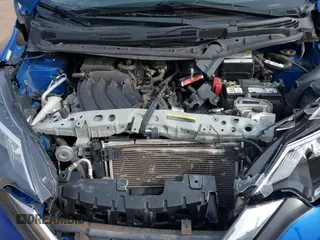 2017 Nissan Note SV z VIN 3N1CE2CP5HL357520, wystawiony jako IAAI lot #41991218 z przebiegiem 106 539 mil mil oraz . Historia ofert i sprzedaży dostępna na DreamBid. Obrazek 10.