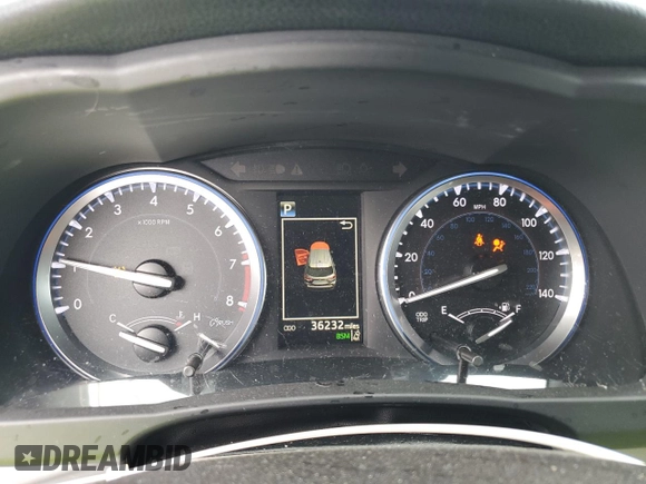 2018 Toyota Highlander SE z VIN 5TDJZRFHXJS821925, wystawiony jako Copart lot #56597305 z przebiegiem 36 232 mil mil oraz Szkoda całkowita • Salvage title. Historia ofert i sprzedaży dostępna na DreamBid. Obrazek 9.