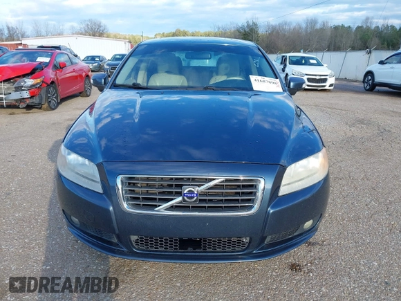 2008 Volvo S80 3.2L with VIN YV1AS982081072485, listed as a IAAI auction lot 41687898 with 1 mi miles. Bid and sale history available at carsss.com. Image 12.