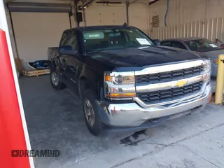 2018 Chevrolet Silverado 1500 LT with VIN 1GCVKREH1JZ193520, listed as a IAAI auction lot 41343297 with 208,636 mi miles and . Bid and sale history available at DreamBid. Image 1.