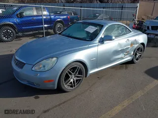 2004 Lexus SC 430 with VIN JTHFN48Y640051813, listed as a IAAI auction lot 41516237 with 212,102 mi miles. Bid and sale history available at carsss.com. Image 17.