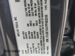2023 Tesla Model 3 z VIN 5YJ3E1EA7PF683249, wystawiony jako Copart lot #56234465 z przebiegiem 9 494 mil mil oraz Szkoda całkowita • Salvage title. Historia ofert i sprzedaży dostępna na DreamBid. Obrazek 12.