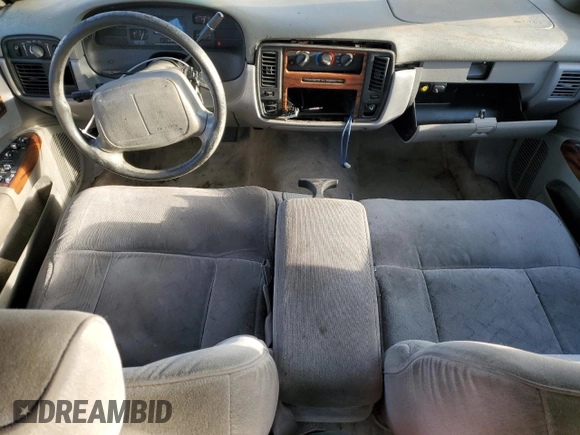 1996 Chevrolet Caprice 1SA Special Value z VIN 1G1BL52W3TR156945, wystawiony jako Copart lot #86470784 z przebiegiem 166 584 mil mil oraz Szkoda całkowita • Salvage title. Historia ofert i sprzedaży dostępna na DreamBid. Obrazek 8.