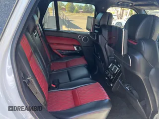 2017 Land Rover Range Rover z VIN SALGW2FE9HA351421, wystawiony jako Copart lot #72602724 z przebiegiem 80 494 mil mil oraz Czysty tytuł • Clean title. Historia ofert i sprzedaży dostępna na DreamBid. Obrazek 6.