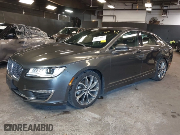 2019 Lincoln MKZ Reserve I with VIN 3LN6L5D99KR627804, listed as a IAAI auction lot 41643965 with 33,764 mi miles. Bid and sale history available at carsss.com. Image 17.