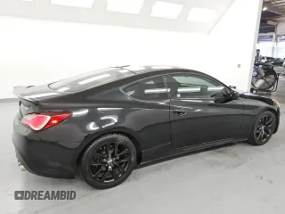 2013 Hyundai Genesis Coupe 2.0T z VIN KMHHT6KD1DU081937, wystawiony jako Copart lot #61016905 z przebiegiem 99 943 mil mil oraz Szkoda całkowita • Salvage title. Historia ofert i sprzedaży dostępna na DreamBid. Obrazek 3.