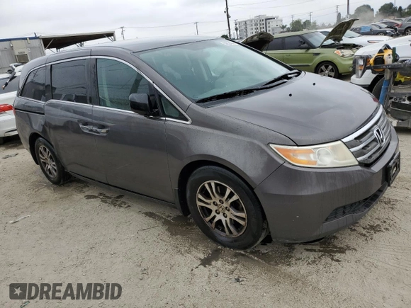 2013 Honda Odyssey EX z VIN 5FNRL5H40DB070687, wystawiony jako Copart lot #58624925 z przebiegiem 232 232 mil mil oraz Czysty tytuł • Clean title. Historia ofert i sprzedaży dostępna na DreamBid. Obrazek 4.