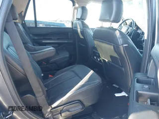 2020 Ford Expedition Platinum with VIN 1FMJU1MTXLEA42987, listed as a IAAI auction lot 41623707 with 82,230 mi miles. Bid and sale history available at carsss.com. Image 8.