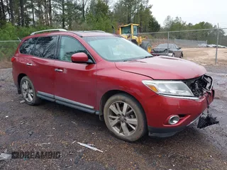 2014 Nissan Pathfinder SV with VIN 5N1AR2MN9EC604529, listed as a IAAI auction lot 41418514 with 122,626 mi miles. Bid and sale history available at carsss.com. Image 1.