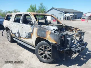 2015 GMC Yukon XL SLT z VIN 1GKS2HKC2FR196167, wystawiony jako IAAI lot #42217505 z przebiegiem Nie podano mil oraz . Historia ofert i sprzedaży dostępna na DreamBid. Obrazek 1.