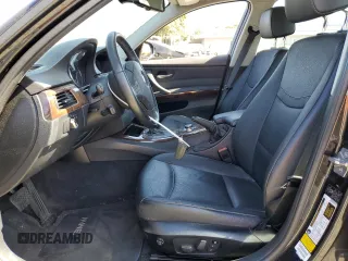 2011 BMW 3 Series 328i with VIN WBAPH5C54BA444424, listed as a Copart auction lot 60678395 with 91,440 mi miles and Salvage title. Bid and sale history available at DreamBid. Image 7.