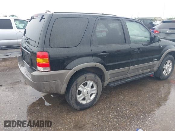 2002 Ford Escape XLT Choice с VIN 1FMYU03172KB55319, выставлен на аукционе IAAI как лот 42482300 с пробегом 209 074 миль миль и . История ставок и продаж доступна на DreamBid. Изображение 4.