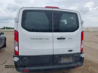2024 Ford Transit Passenger XL с VIN 1FBAX2Y89RKA83438, выставлен на аукционе IAAI как лот 42670393 с пробегом 29 227 миль миль и . История ставок и продаж доступна на DreamBid. Изображение 15.