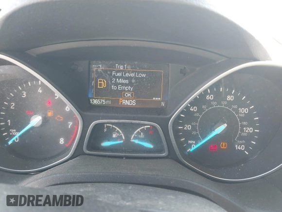 2017 Ford Escape SE with VIN 1FMCU9G99HUD03370, listed as a IAAI auction lot 41700809 with 136,575 mi miles. Bid and sale history available at carsss.com. Image 7.