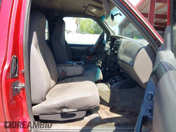 2002 Ford Ranger XL Fleet with VIN 1FTZR45E52PA99708, listed as a IAAI auction lot 42150374 with 271,289 mi miles. Bid and sale history available at carsss.com. Image 5.