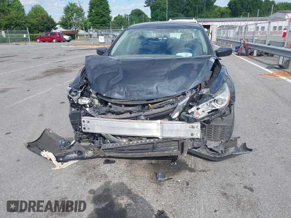 2017 Nissan Altima SL z VIN 1N4AL3AP0HC112371, wystawiony jako IAAI lot #42185520 z przebiegiem 97 781 mil mil oraz . Historia ofert i sprzedaży dostępna na DreamBid. Obrazek 12.