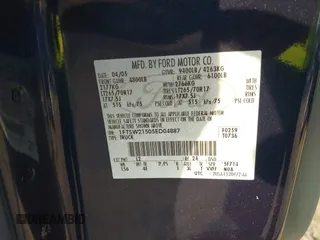 2005 Ford F-250 XL z VIN 1FTSW21505ED04887, wystawiony jako IAAI lot #41487895 z przebiegiem 175 414 mil mil oraz . Historia ofert i sprzedaży dostępna na DreamBid. Obrazek 9.