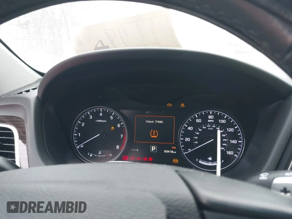 2017 Genesis G80 3.8L z VIN KMHGN4JE0HU203486, wystawiony jako IAAI lot #41571417 z przebiegiem 93 418 mil mil oraz . Historia ofert i sprzedaży dostępna na DreamBid. Obrazek 7.