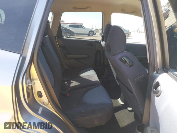 2008 Honda Fit Sport with VIN JHMGD376X8S039790, listed as a IAAI auction lot 42083840 with 227,602 mi miles. Bid and sale history available at carsss.com. Image 8.
