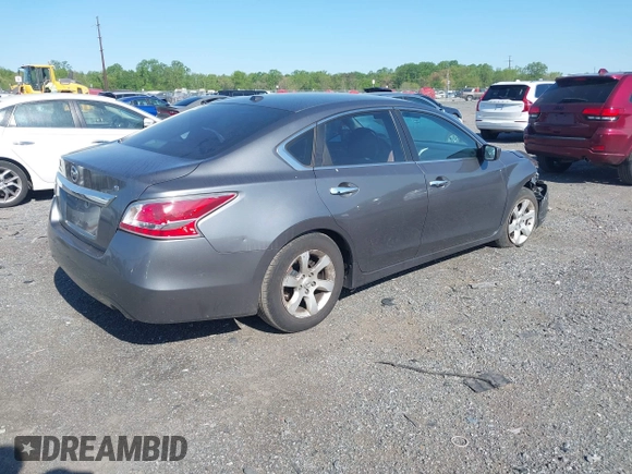 2015 Nissan Altima 2.5 S with VIN 1N4AL3AP8FC270356, listed as a IAAI auction lot 42135280 with 135,373 mi miles. Bid and sale history available at carsss.com. Image 4.