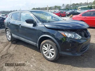 2017 Nissan Rogue Sport SL with VIN JN1BJ1CR4HW133894, listed as a IAAI auction lot 41986785 with 95,386 mi miles. Bid and sale history available at carsss.com. Image 1.