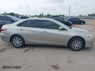 2017 Toyota Camry XLE with VIN 4T1BF1FK9HU706941, listed as a IAAI auction lot 41897036 with 103,556 mi miles. Bid and sale history available at carsss.com. Image 13.