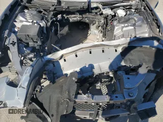 2016 Maserati Ghibli z VIN ZAM57XSA3G1167081, wystawiony jako Copart lot #49139785 z przebiegiem Nie podano mil oraz Czysty tytuł • Clean title. Historia ofert i sprzedaży dostępna na DreamBid. Obrazek 11.