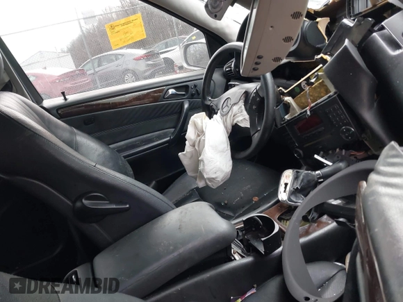 2005 Mercedes-Benz C 320 с VIN WDBRF64J85F605107, выставлен на аукционе IAAI как лот 41470284 с пробегом Не указан миль и . История ставок и продаж доступна на DreamBid. Изображение 5.