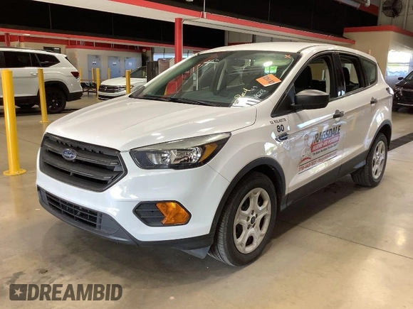 2018 Ford Escape S with VIN 1FMCU0F78JUB66942, listed as a IAAI auction lot 42088309 with 137,479 mi miles. Bid and sale history available at carsss.com. Image 1.