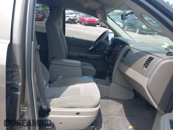 2005 Dodge Durango SLT с VIN 1D4HB48N05F510716, выставлен на аукционе IAAI как лот 42675423 с пробегом 149 868 миль миль и . История ставок и продаж доступна на DreamBid. Изображение 5.