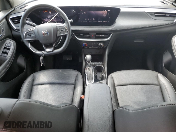 2024 Buick Encore GX Sport Touring с VIN KL4AMESL5RB097673, выставлен на аукционе Copart как лот 54846895 с пробегом 24 731 миль миль и Списание • Salvage title. История ставок и продаж доступна на DreamBid. Изображение 8.