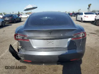 2017 Tesla Model S 100D с VIN 5YJSA1E23HF199497, выставлен на аукционе Copart как лот 51302475 с пробегом 61 993 миль миль и Списание • Salvage title. История ставок и продаж доступна на DreamBid. Изображение 6.